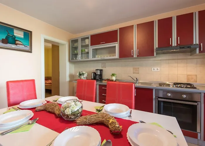 Josip Malin Apartament