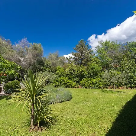 Апартаменты Josip Malin Малинска